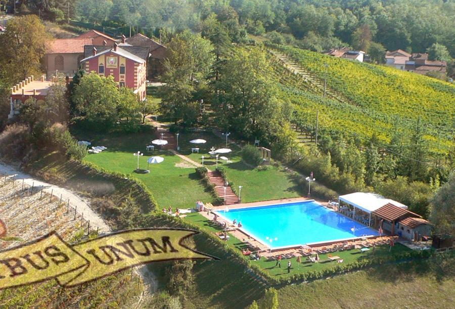 Villa Pallavicini B&B セッラヴァッレ・スクリーヴィア エクステリア 写真