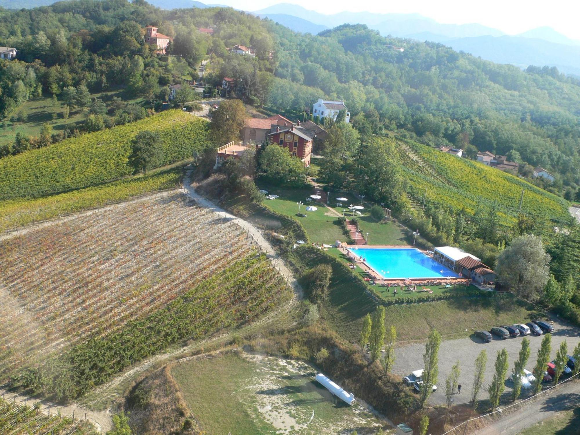 Villa Pallavicini B&B セッラヴァッレ・スクリーヴィア エクステリア 写真